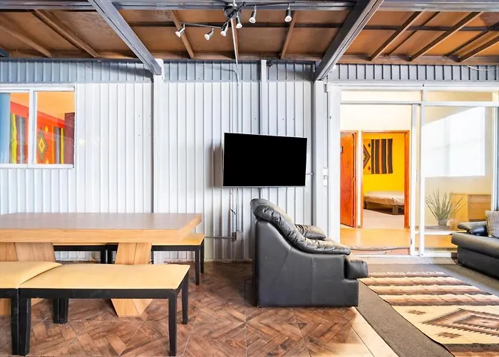 Great Roma Norte Spot Sleeps 16 In 4br Apartment
